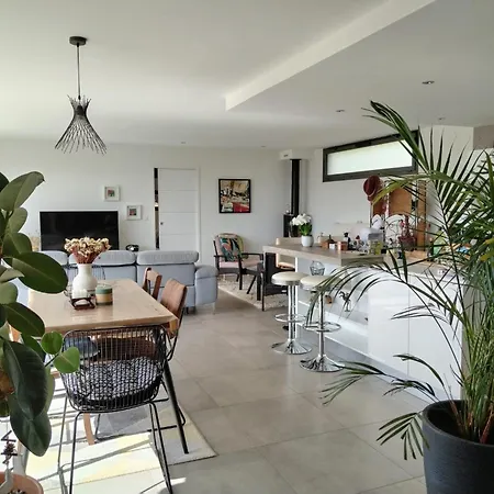 Сasa de vacaciones Der Contempastel By Interhome Saint-Jean-de-la-Rivière